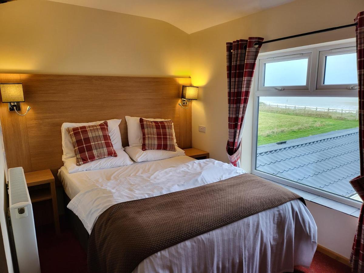 The Cliff Top Inn Bacton  Exteriér fotografie